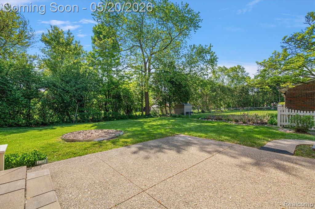 28416 Westerleigh Road, Farmington, MI 48334 — Photo 5