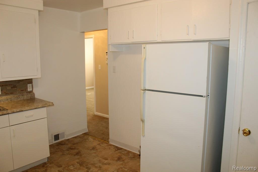 18620 DALBY, Redford, MI 48240 — Photo 6