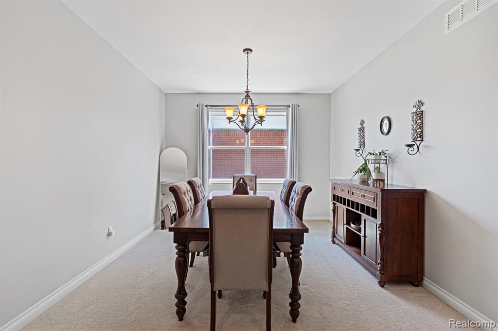 48073 Flatbush Circle, Macomb, MI 48042 — Photo 12