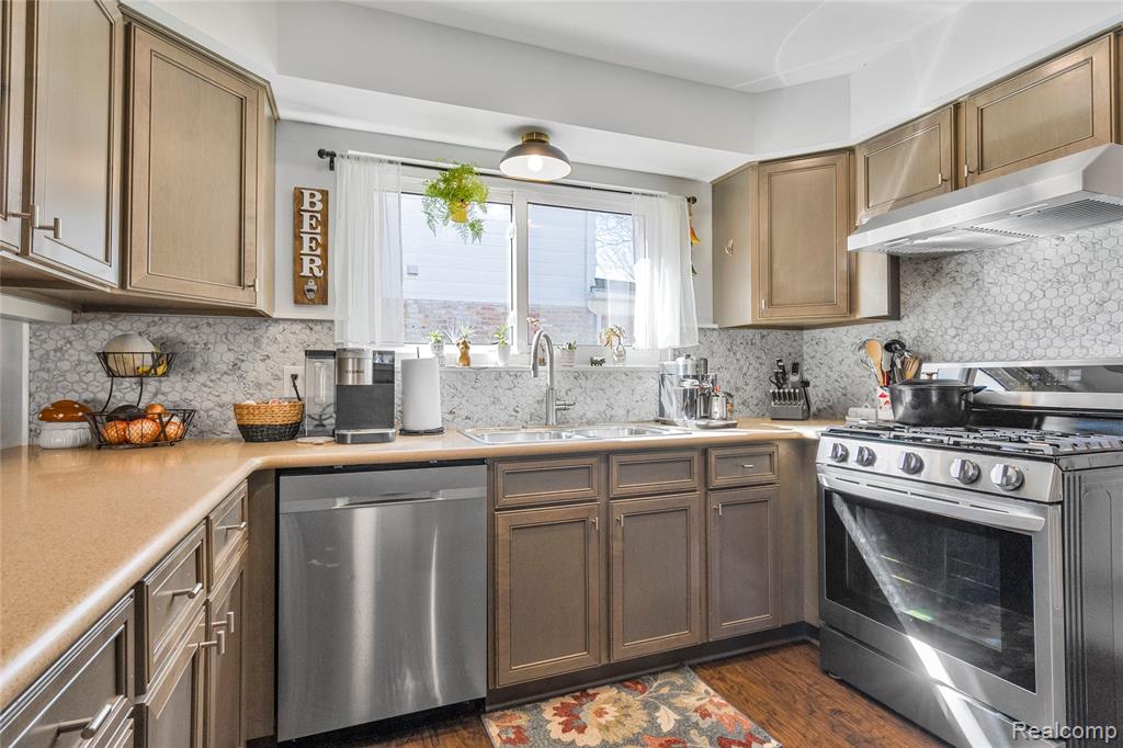 7264 Irongate Road, Canton, MI 48187 — Photo 11