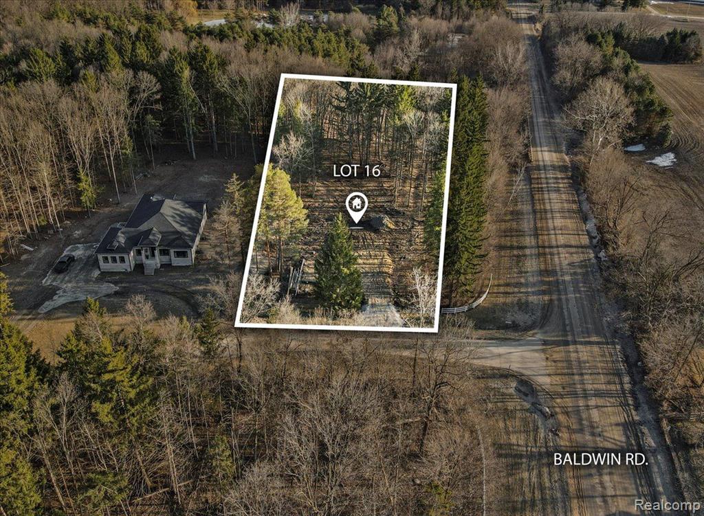 2995 Secluded Pines, Oxford, MI 48371 — Photo 2