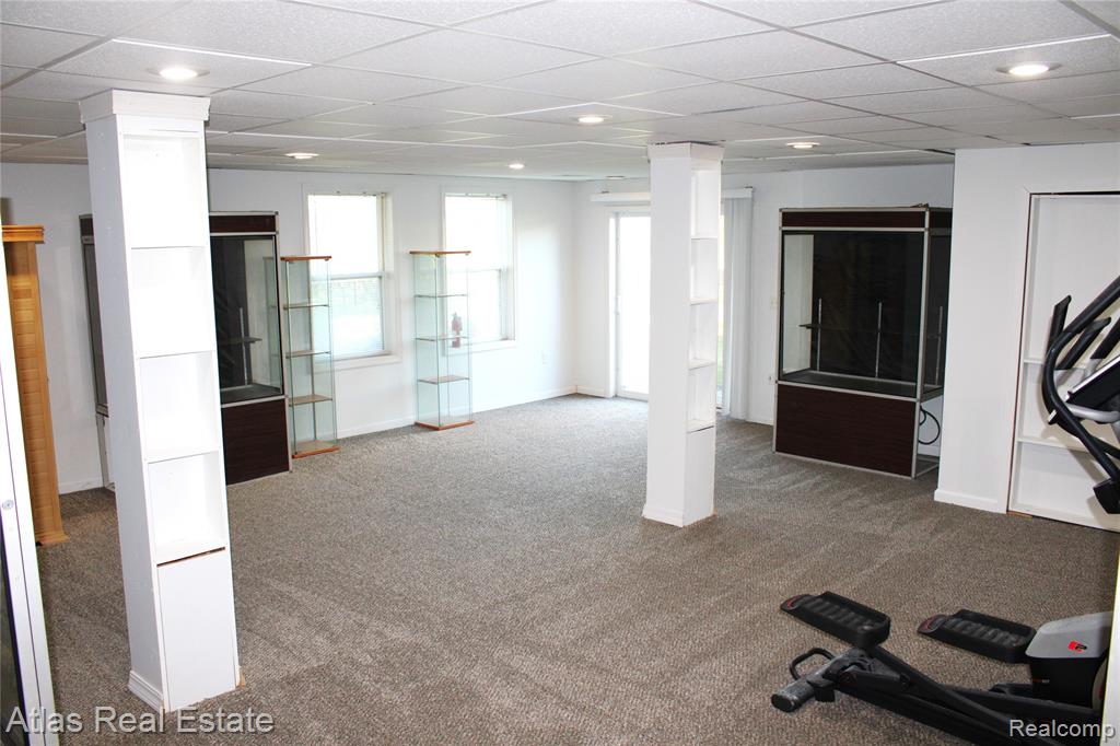 11193 Linda Kay, Goodrich Vlg, MI — Photo 42