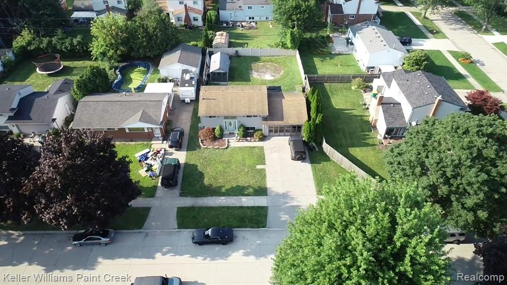 8453 Smethwick Road, Sterling Heights, MI 48312 — Photo 23