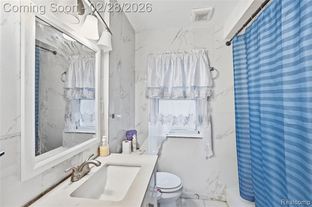 7401 Steadman Street, Dearborn, MI 48126 — Photo 19