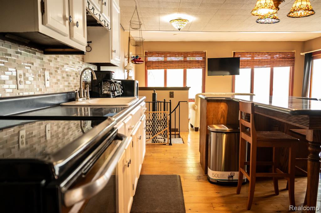 3236 Shady Oak Drive, Columbiaville, MI 48421 — Photo 12