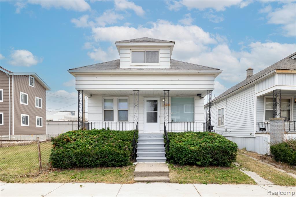 5170 Evaline Street, Hamtramck, MI 48212 — front exterior