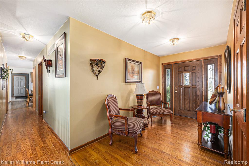 124 S Doran Road, Imlay City, MI 48444 — Photo 5