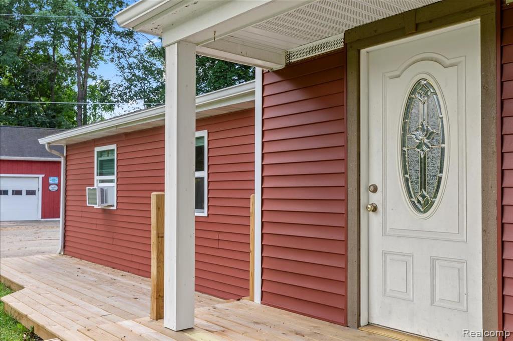5848 Honert Road, Ortonville, MI 48462 — Photo 2