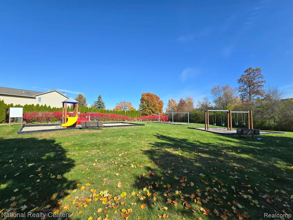 1291 WEDGEWOOD Circle, Saline, MI 48176 — Photo 35