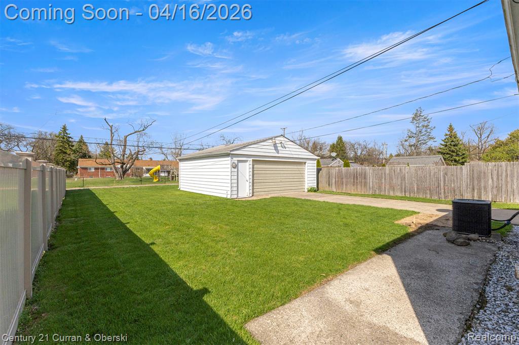 866 Clinton Street, Wyandotte, MI 48192 — Photo 41
