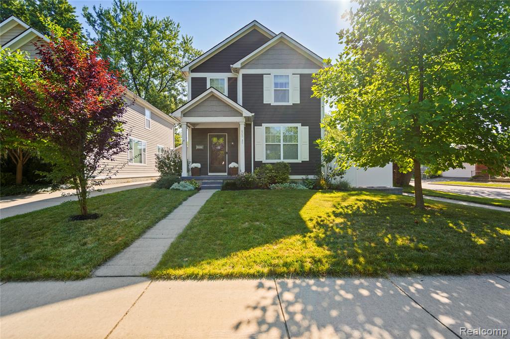 800 N Dorchester Avenue, Royal Oak, MI 48067 — front exterior