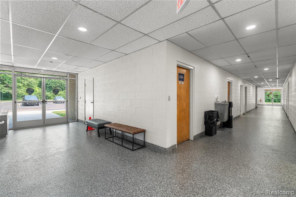 6202 Dupont Street, Flint, MI 48505 — Photo 14