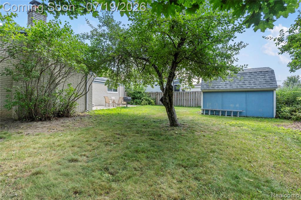 24208 Cambridge Street, Trenton, MI 48183 — Photo 24