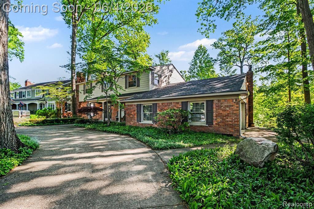 22586 N Nottingham Drive, Beverly Hills, MI 48025 — Photo 5