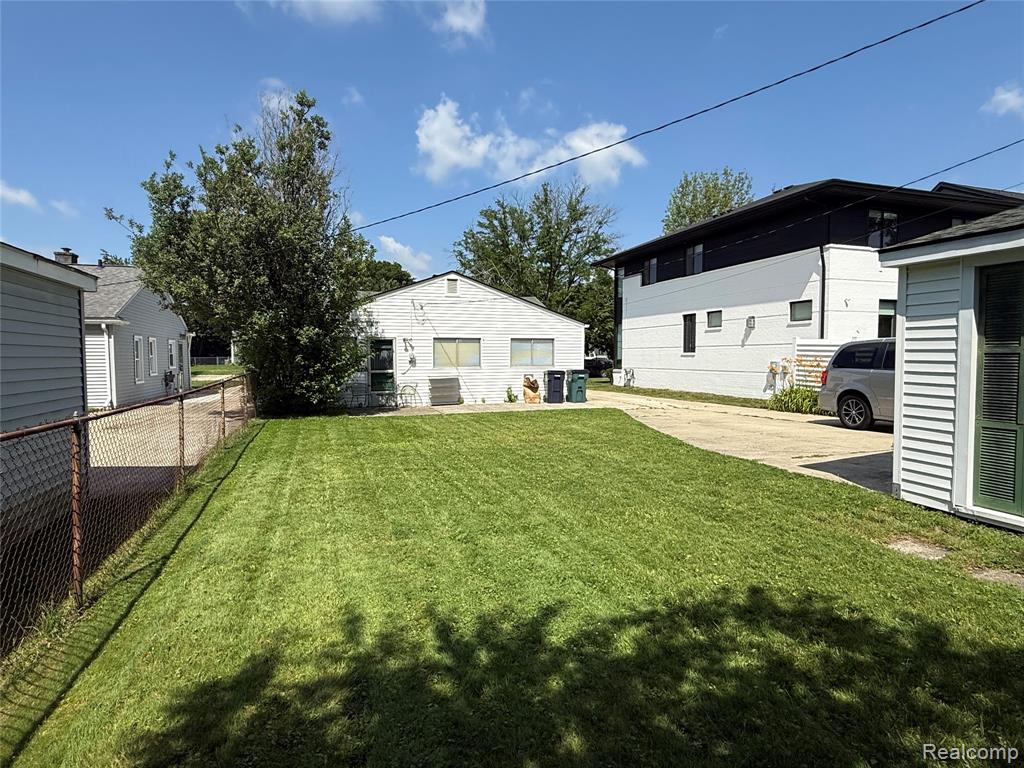 4018 Woodland Avenue, Royal Oak, MI 48073 — Photo 14