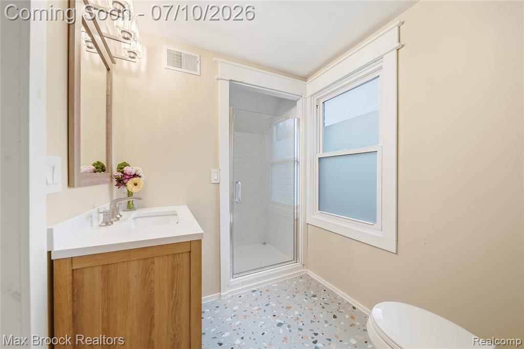 2370 Mortenson Boulevard, Berkley, MI 48072 — Photo 20