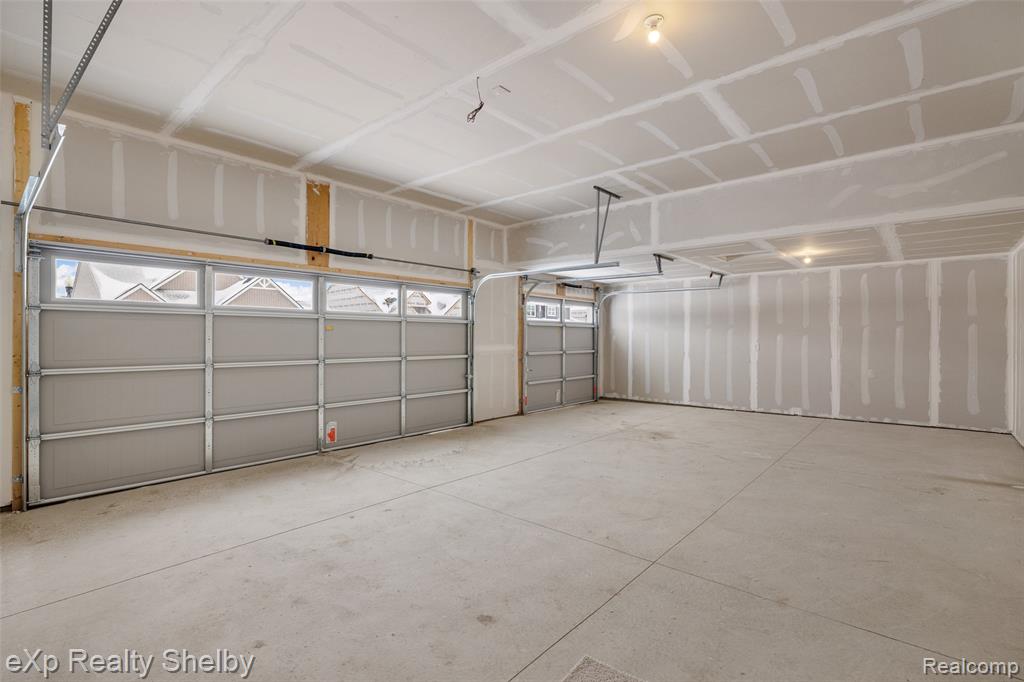 52169 Wellington Valley Drive, Macomb, MI 48042 — Photo 48