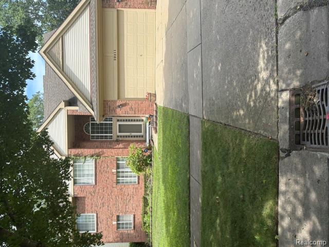 29211 Sunridge, Farmington Hills, MI 48334