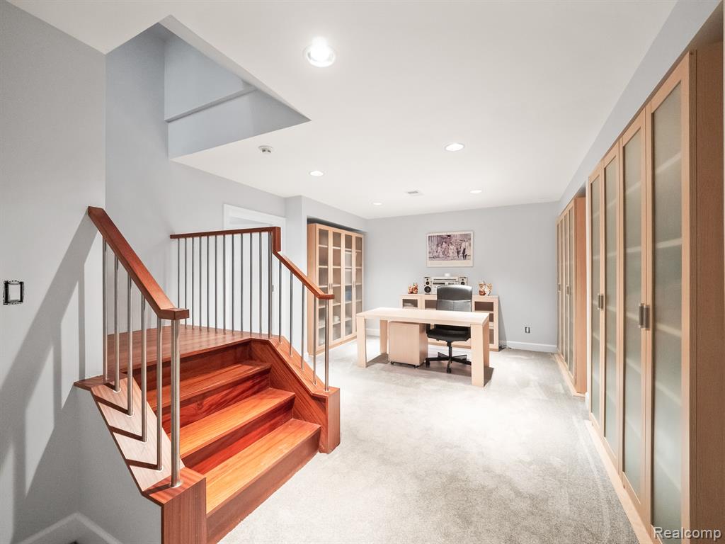 788 S BATES Street, Birmingham, MI 48009 — Photo 38