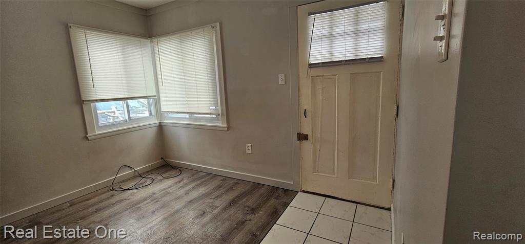 8845 Orrick Street, Commerce Twp, MI 48382 — Photo 9