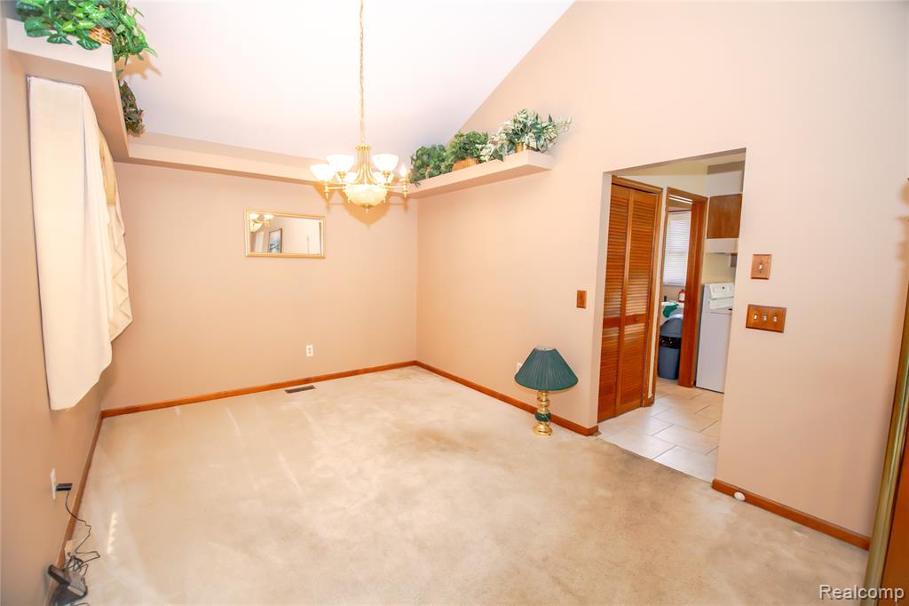 808 Vivian Lane, Oxford, MI 48371 — Photo 5