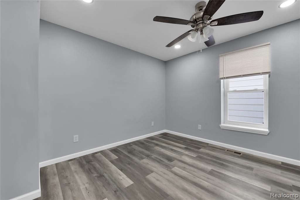 2653 LOTHROP Street, Detroit, MI 48206 — Photo 22