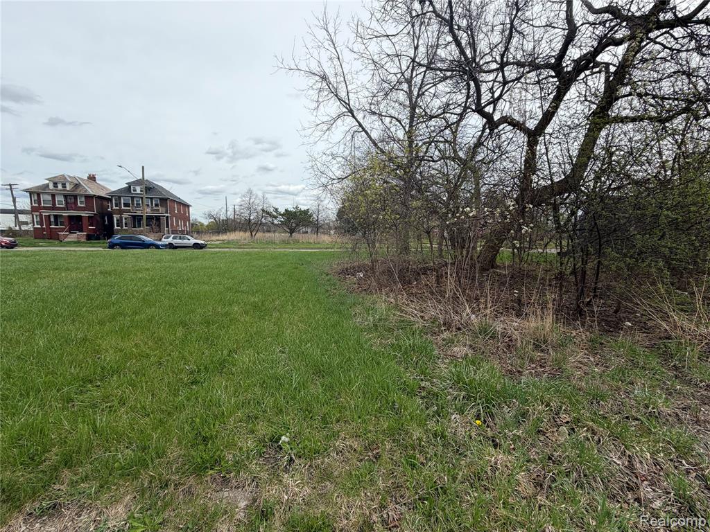 5161 Vermont Street, Detroit, MI 48208 — Photo 2