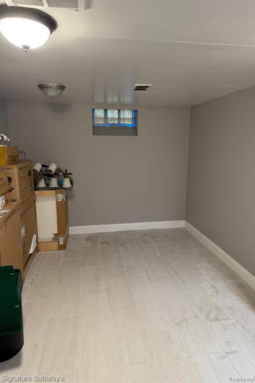 6150 N University Place, Detroit, MI 48224 — Photo 16