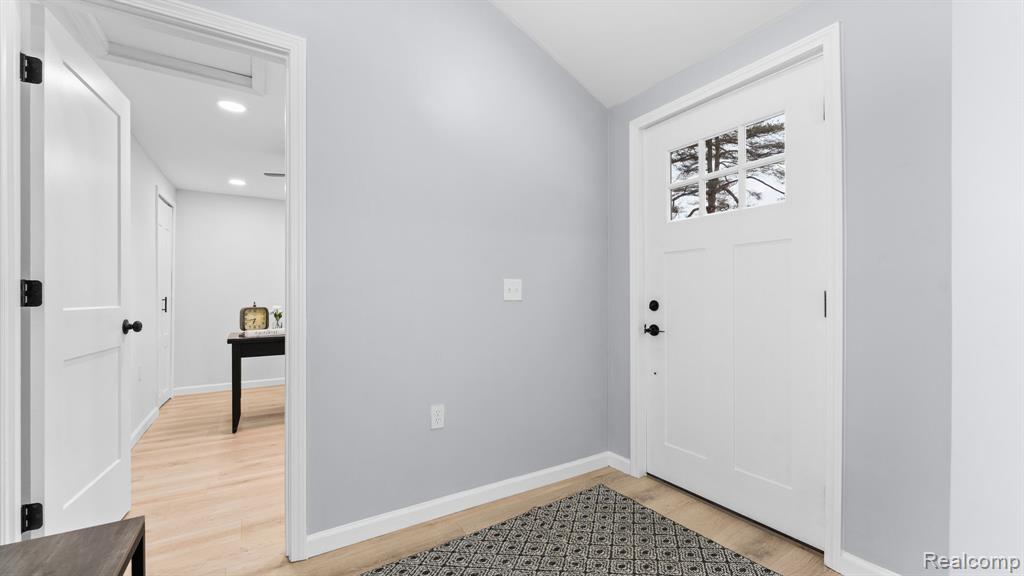 2750 Jackson Boulevard, Highland, MI 48356 — Photo 3