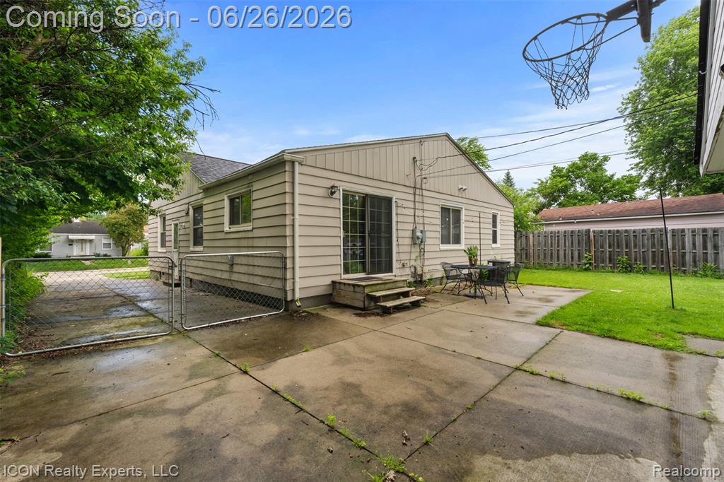 3788 Griffith Avenue, Berkley, MI 48072 — Photo 25