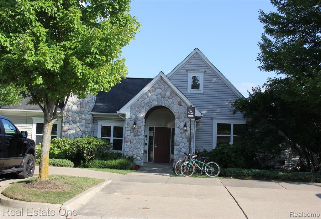 17017 BOULDER Drive, Northville, MI 48168 — Photo 77