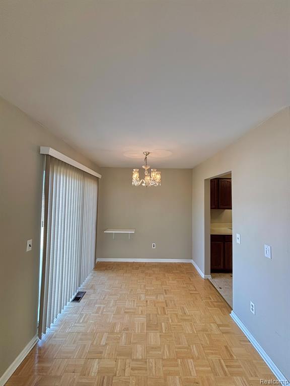 401 Doremus S Doremus Lane W, 10, Saint Clair Shores, MI 48080 — Photo 9