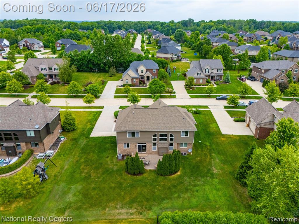 52347 Ferndale Drive, Northville, MI 48167 — Photo 37