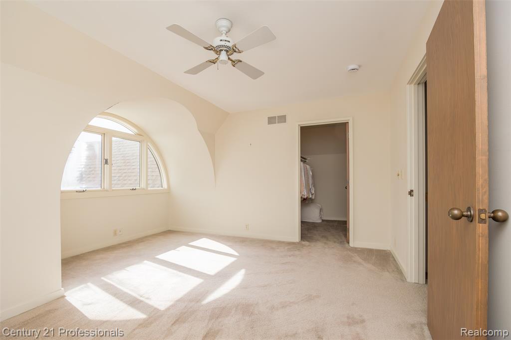 9095 S Saginaw Road, 5, Grand Blanc, MI 48439 — Photo 56
