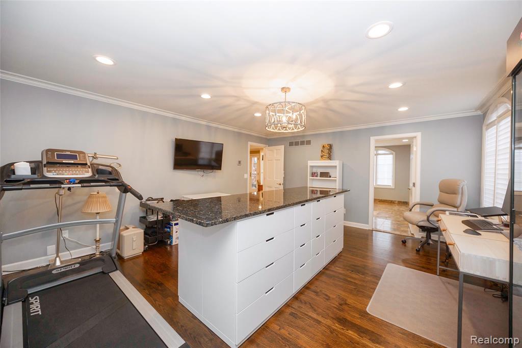 10 Sycamore Lane, Grosse Pointe, MI 48230 — Photo 69