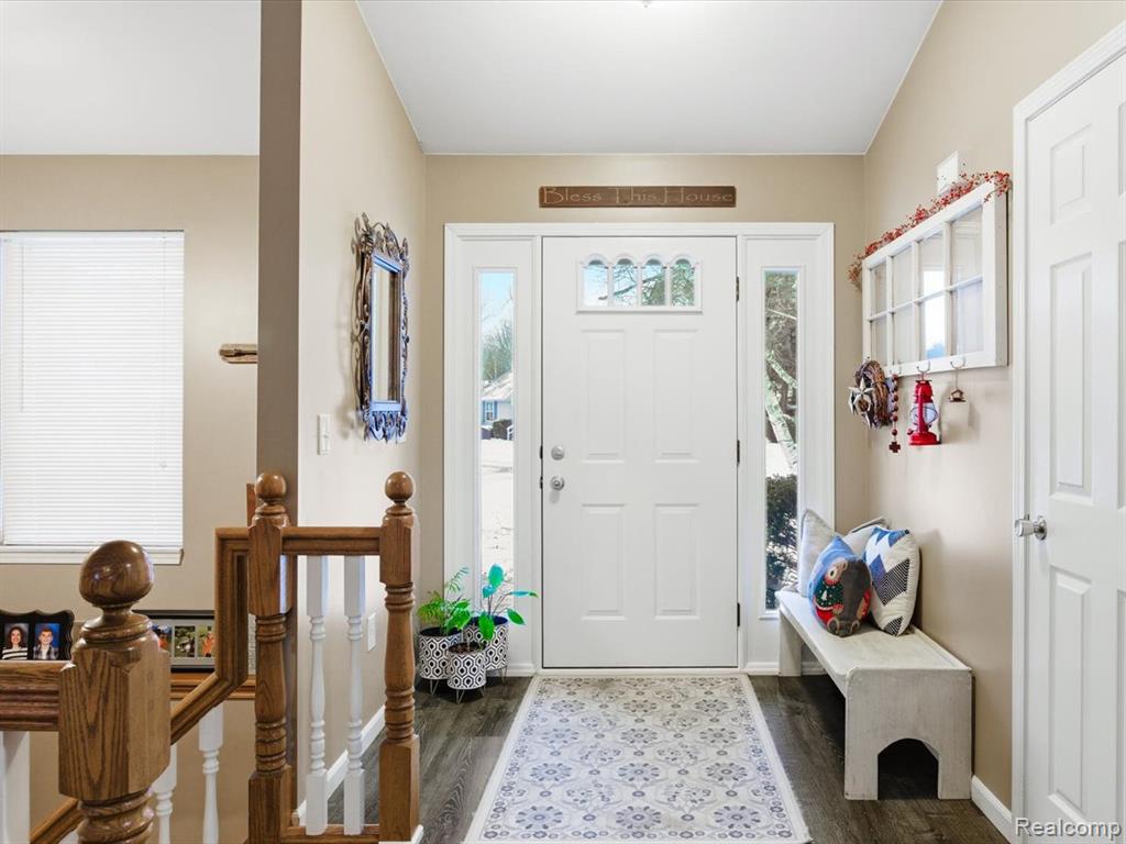 242 Forest Lane, Marysville, MI 48040 — Photo 5