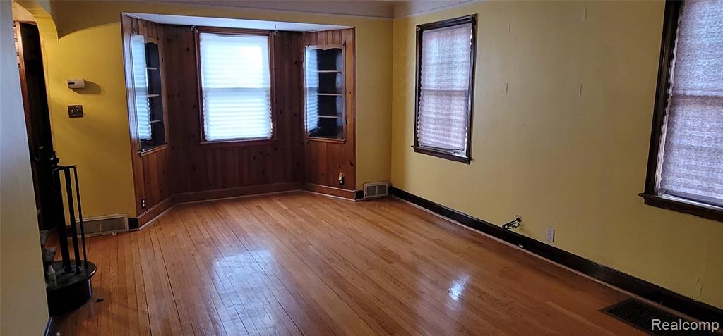 16200 Braile Street, Detroit, MI 48219 — Photo 5
