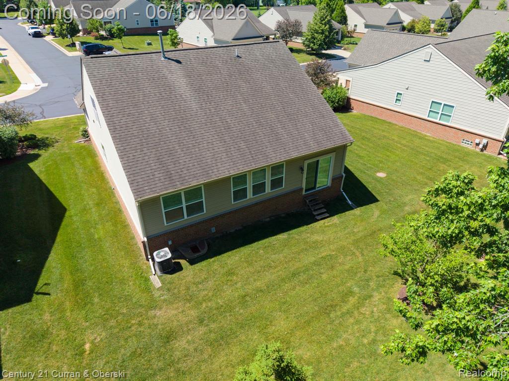 1086 Paddock Drive, South Lyon, MI 48178 — Photo 53