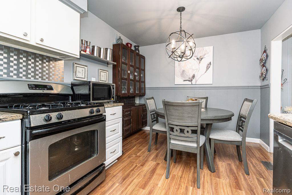 39553 Rambler Drive, Sterling Heights, MI 48313 — Photo 14