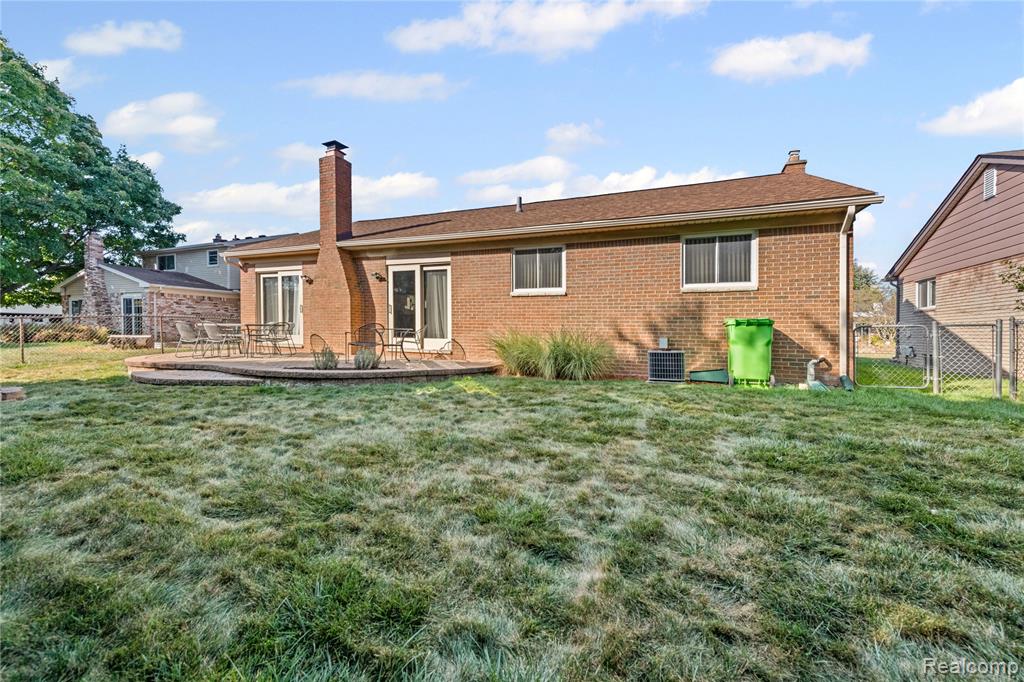47340 Chrys Road, Macomb, MI 48044 — Photo 5
