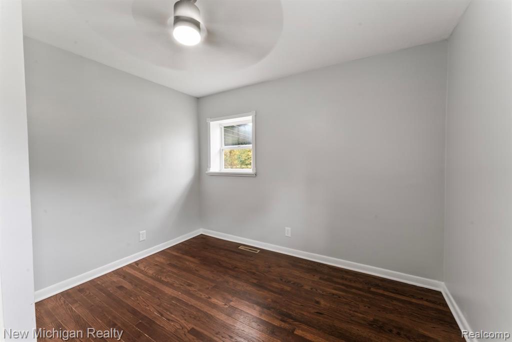 6239 Grange Hall Road, Holly, MI 48442 — Photo 23