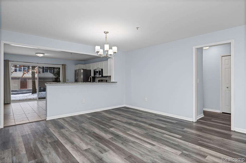 28139 Carlton Way Drive, Novi, MI 48377 — Photo 12