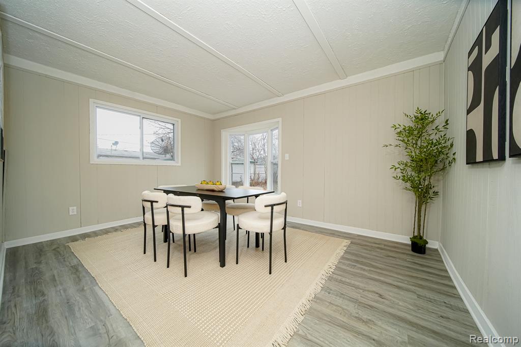 30644 HAYES Road, Roseville, MI 48066 — Photo 28