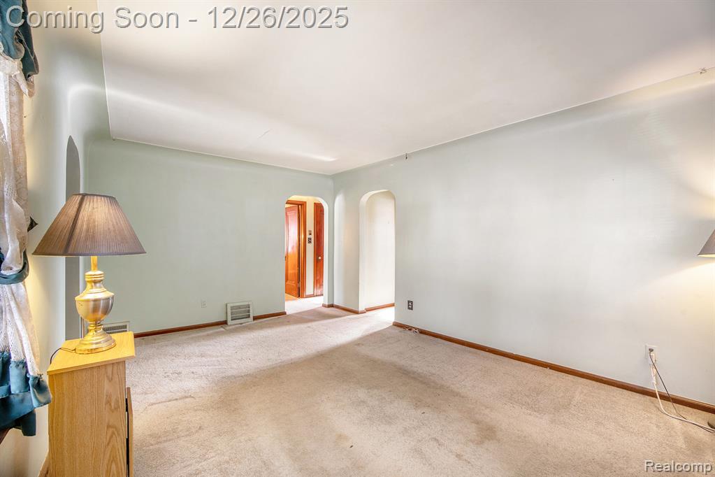 7256 Ready Avenue, Warren, MI 48091 — Photo 4