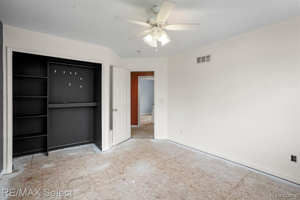 4196 LARK Lane, Flint, MI 48506 — Photo 22