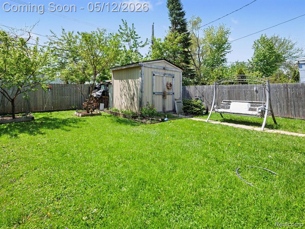 7268 Hupp Avenue, Warren, MI 48091 — Photo 27