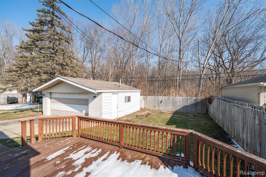 25145 Orchid Street, Harrison Township, MI — Photo 18