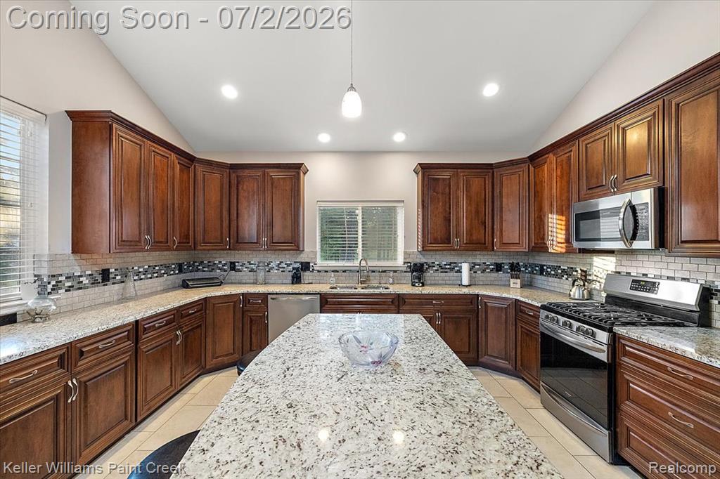 54230 Card Road, Macomb, MI 48042 — Photo 40