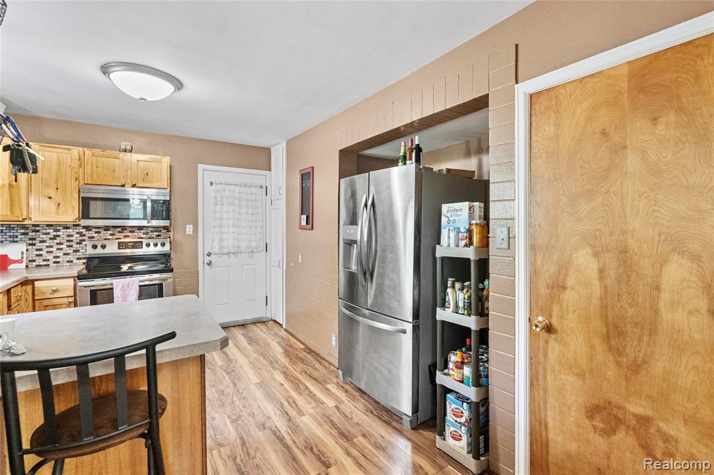 403 S Davison Street, Davison, MI 48423 — Photo 6