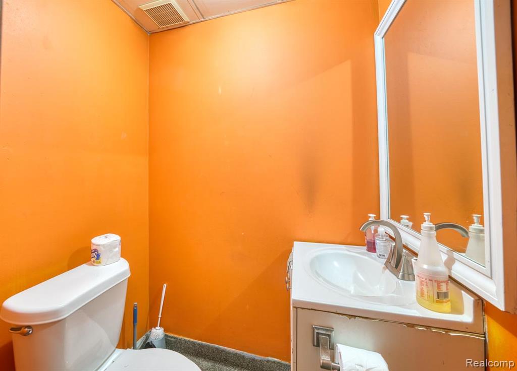 10325 Cadieux Road, Detroit, MI 48224 — Photo 10